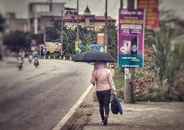 Wietnamska moda zimowa w upalne lato